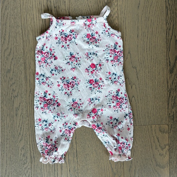Baby Girl Clothing Bundle 6-9 months - Floral, Yellow, and Pink 11 items - Picture 8 of 16